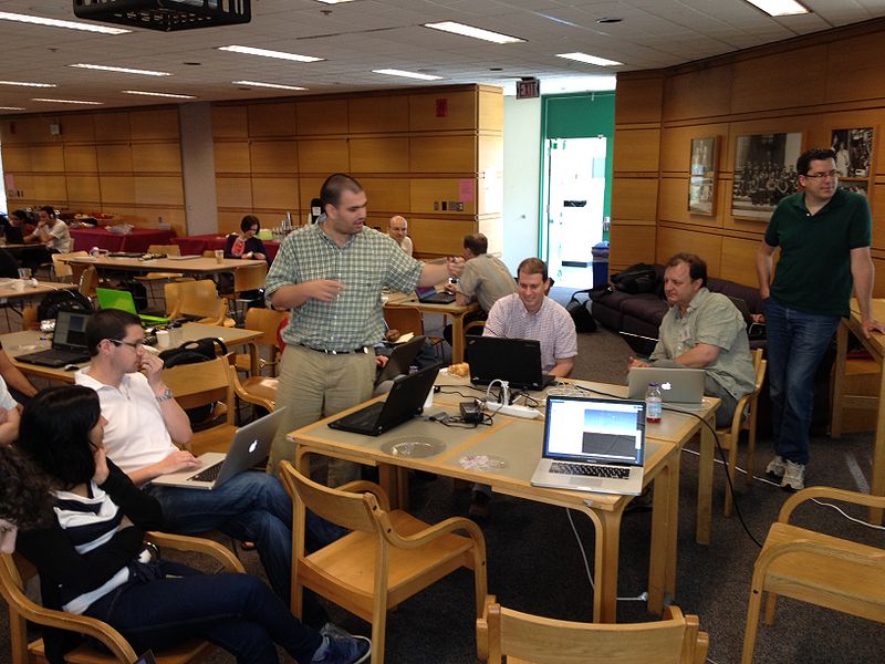 File:SummerProjectWeek2012 SlicerInNetworkedEnvironment.jpg